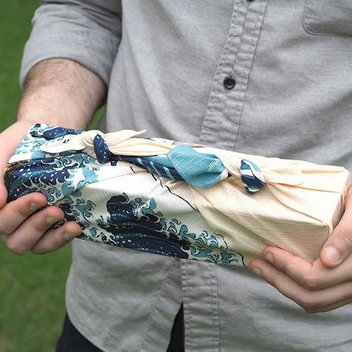 Sumidagawa Furoshiki 48cm The Great Wave – Japanese wrapping cloth featuring Hokusai's iconic "The Great Wave off Kanagawa" woodblock print with Mount Fuji in the background, made in Japan