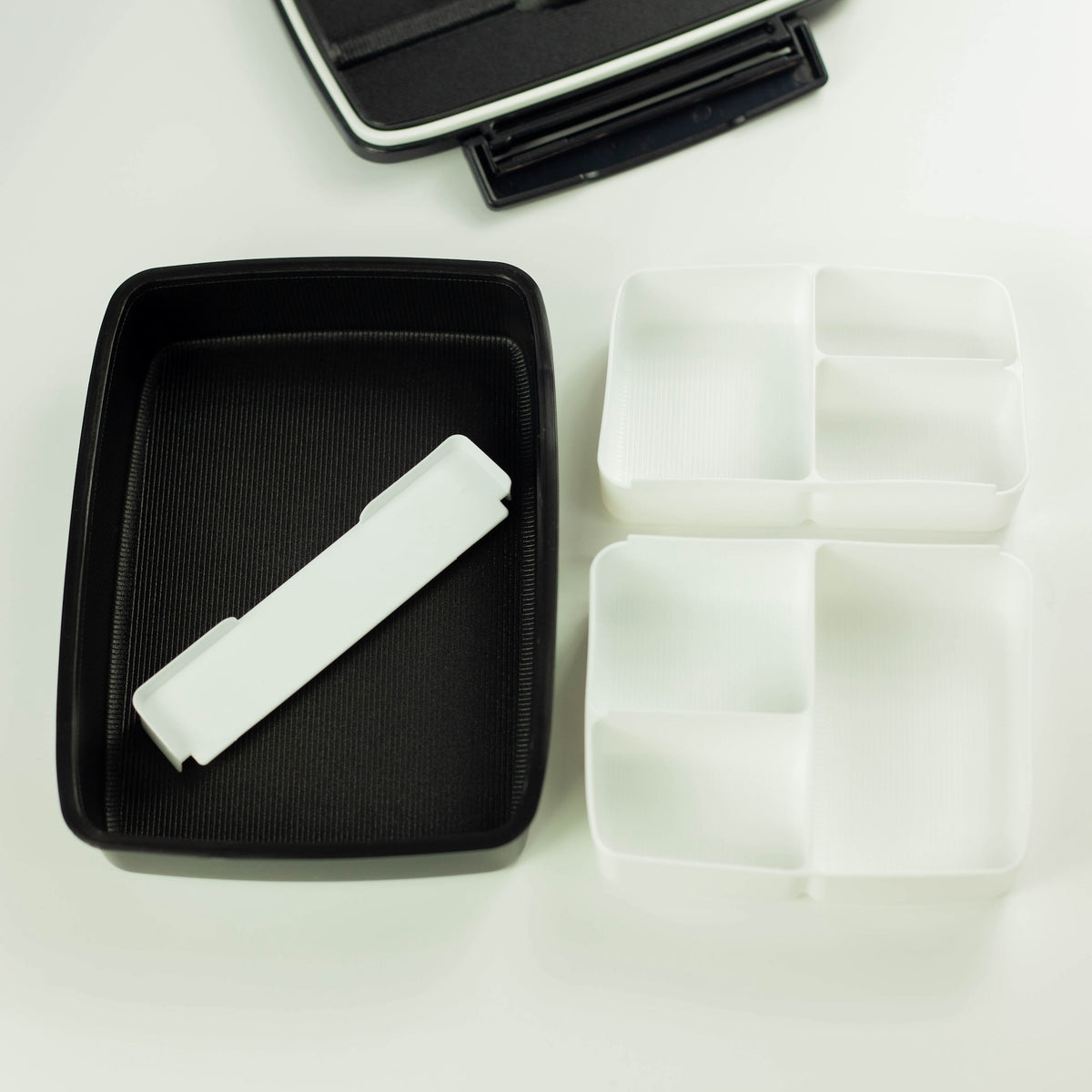 Shikiri Bento Box interior showing removable dividers
