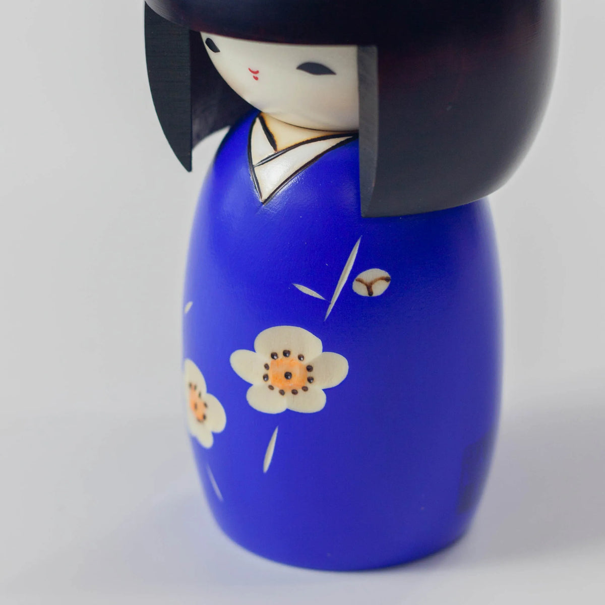 Kokeshi Wood Doll | Kaika (blue)