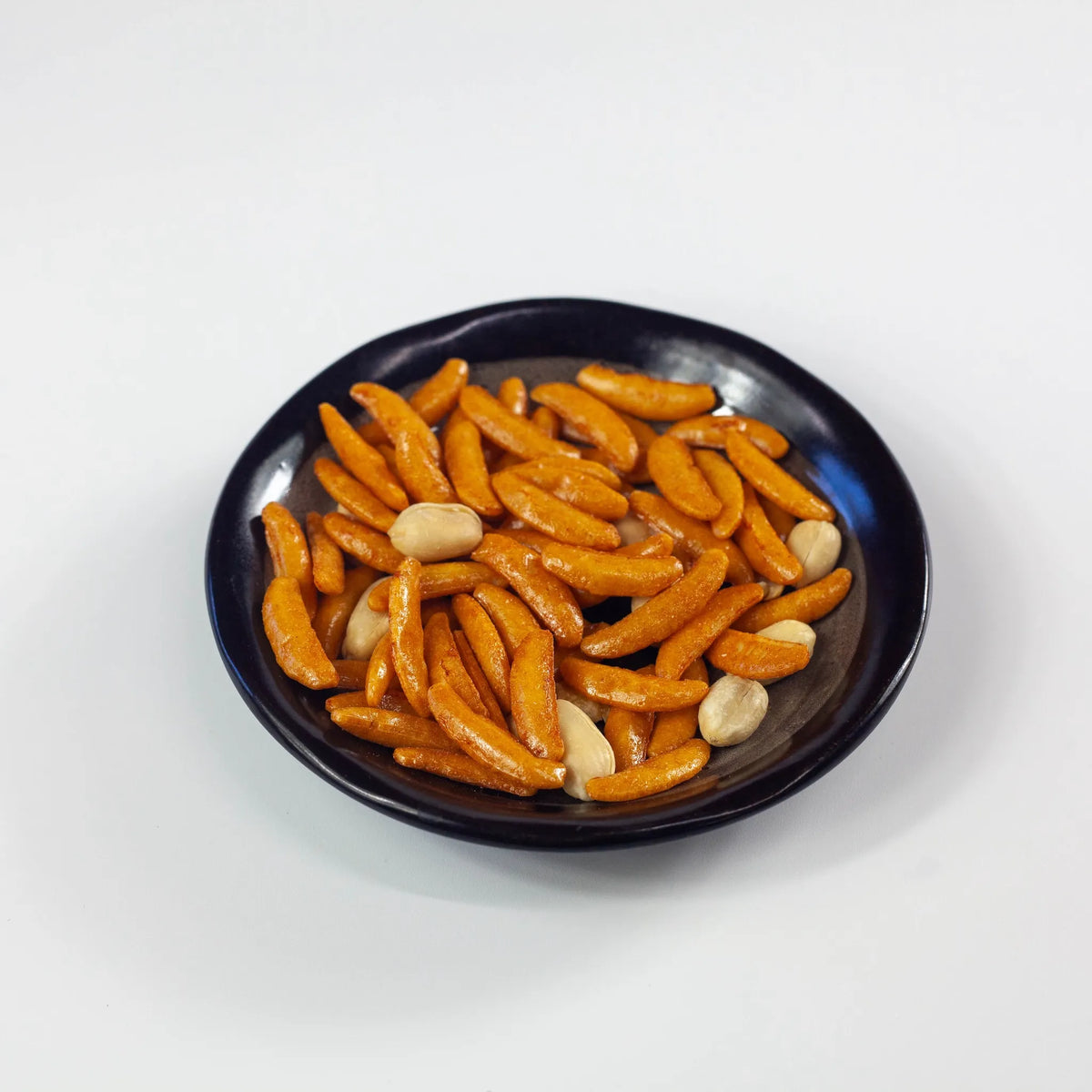Kameda Kaki-pi original, soy sauce rice crackers and peanuts mix, 6 individual packets, made in Japan