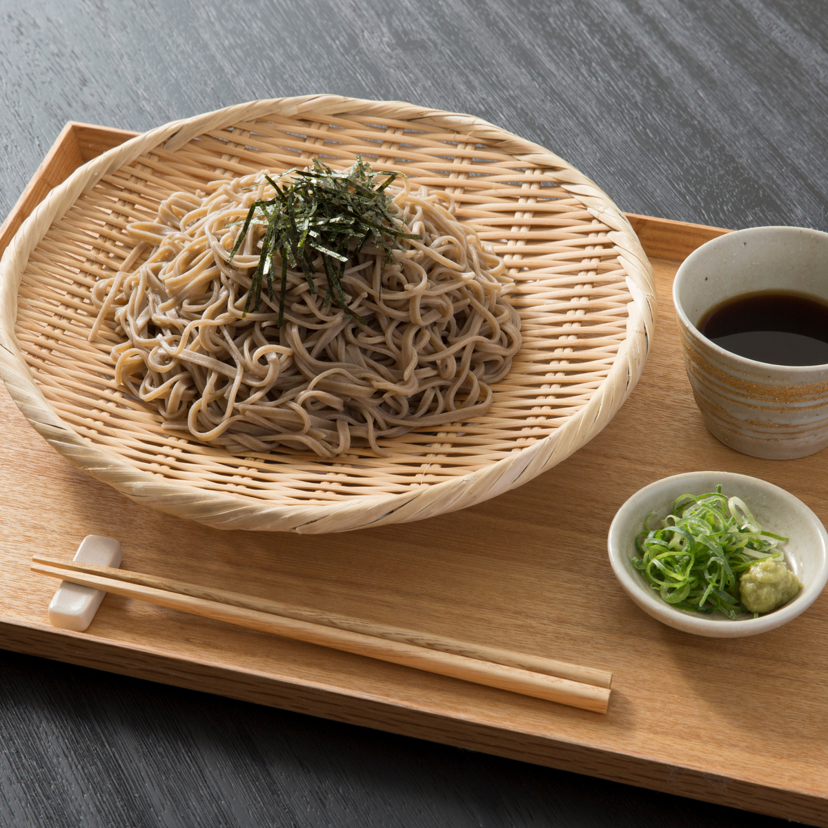 Miwabi Shinshu Juuwari 100% buckwheat soba noodles 200g package, purple and white Japanese packaging with calligraphy label, white background