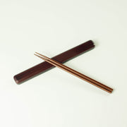 Tochi mokume chopsticks with a natural woodgrain pattern
