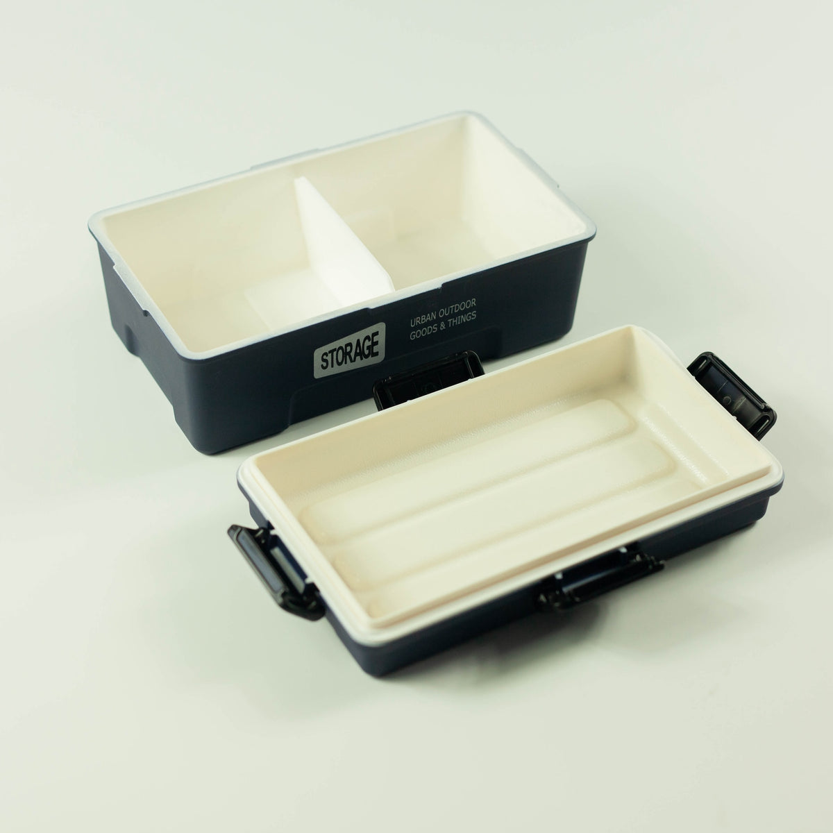 Storage Bento Box – rugged military-style Japanese lunch box with locking clips in navy blue and olive green, 900ml capacity, made in Japan