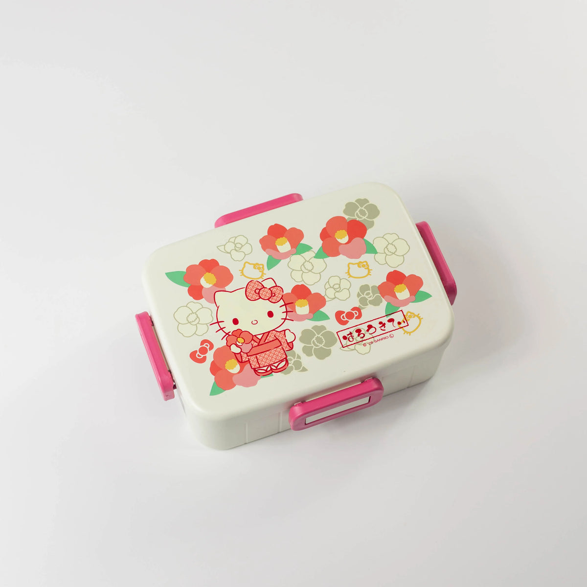Hello Kitty Wafu 650 ml Japanese bento box with red camellia floral design