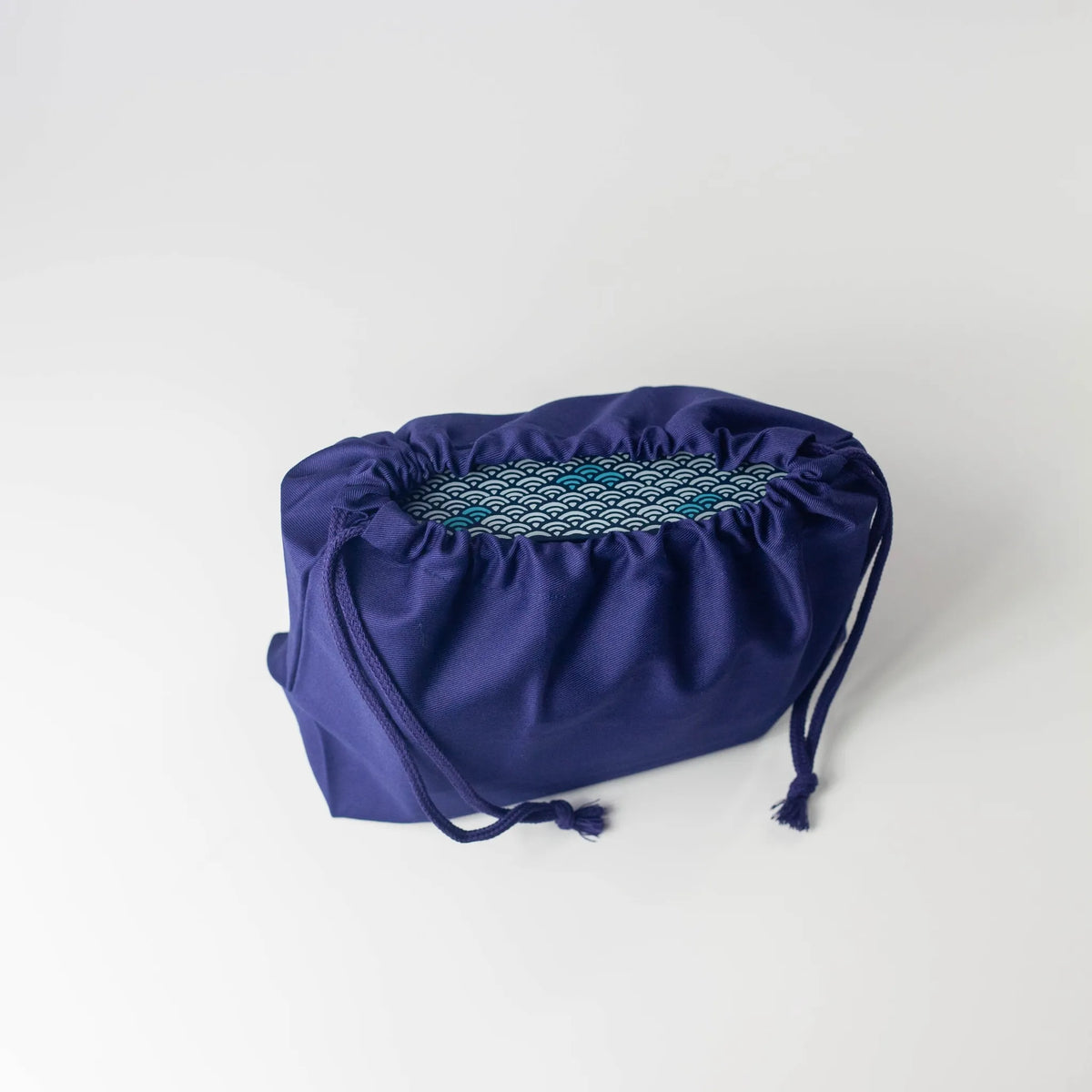 Navy drawstring lunch bag, made in Japan