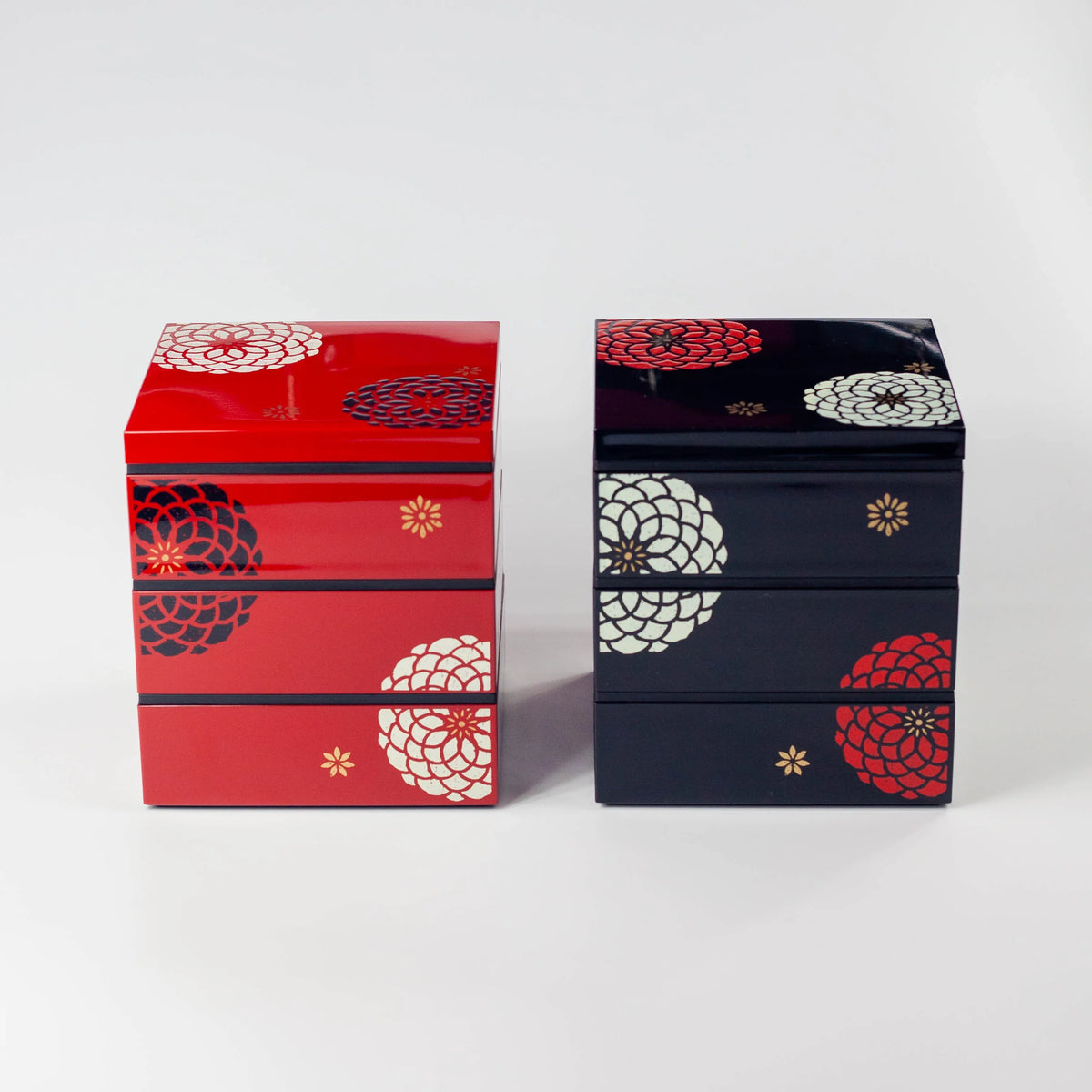 Ojyu Picnic Bento Box 15cm with three stacked tiers