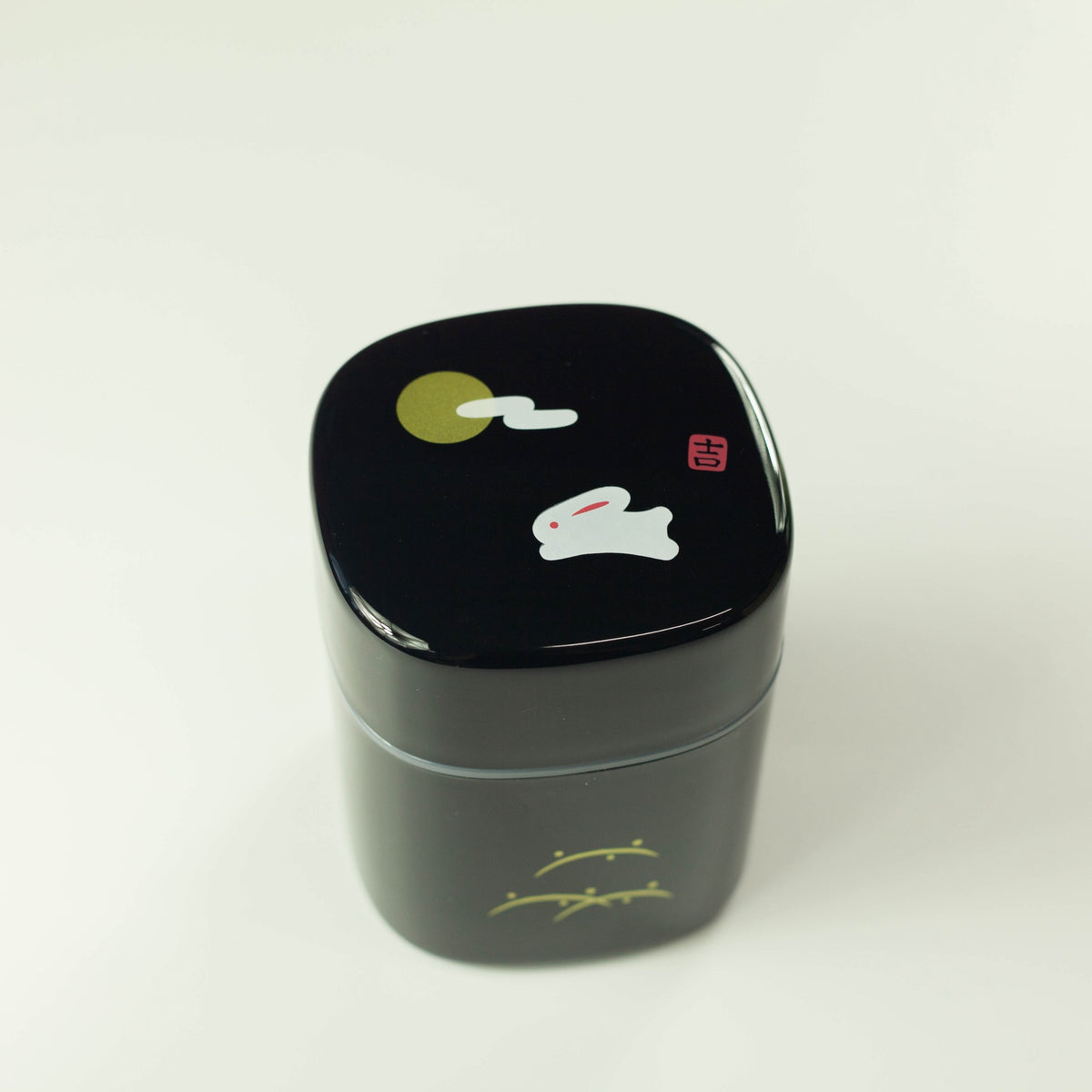 Hakoya usagi hills black tea canister 300mL, rabbit design, BPA-free plastic with silicone lid, made in Japan