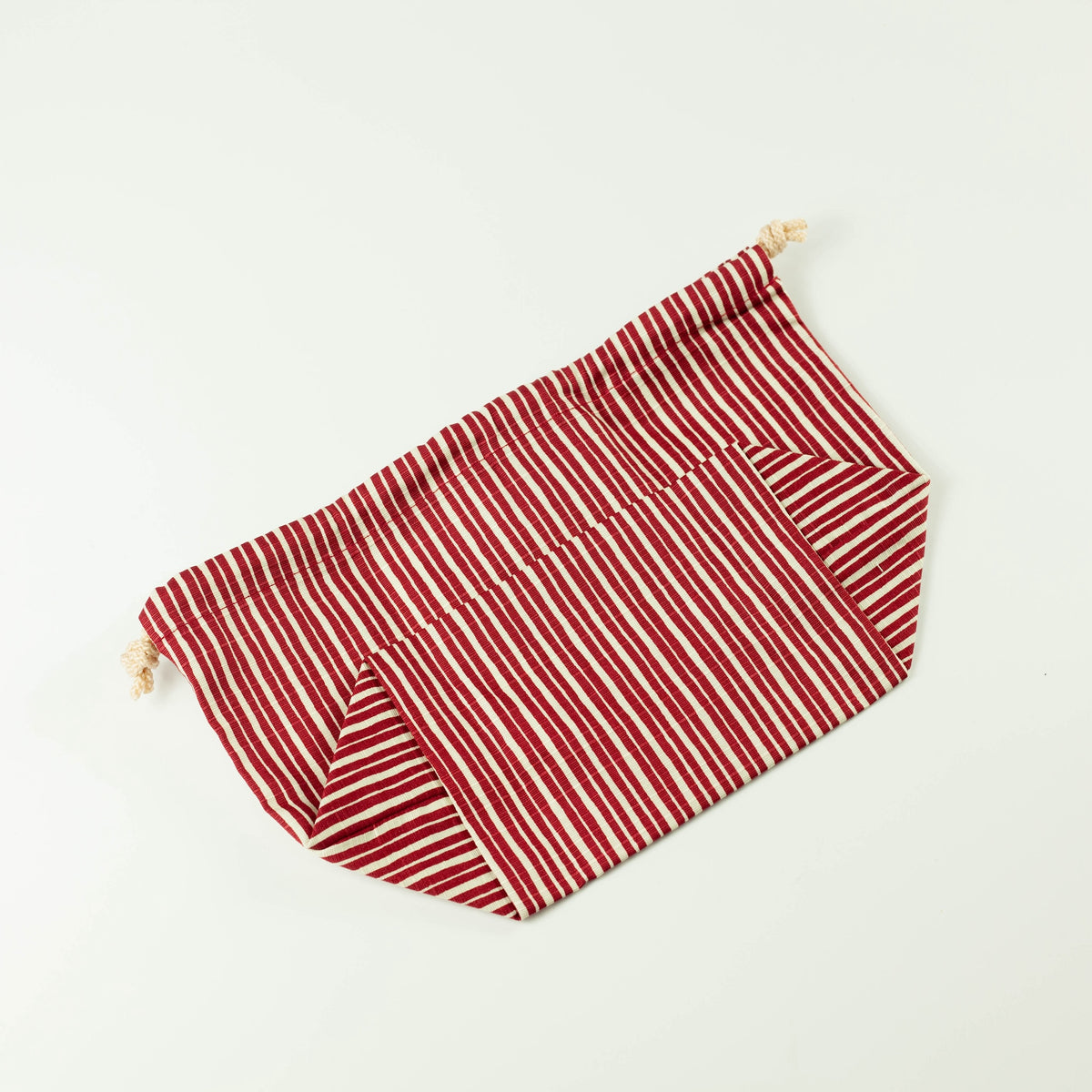 Tokusa Stripes Bento Bag in Red – Traditional Japanese Tokusa stripe pattern, 100% cotton, made in Japan