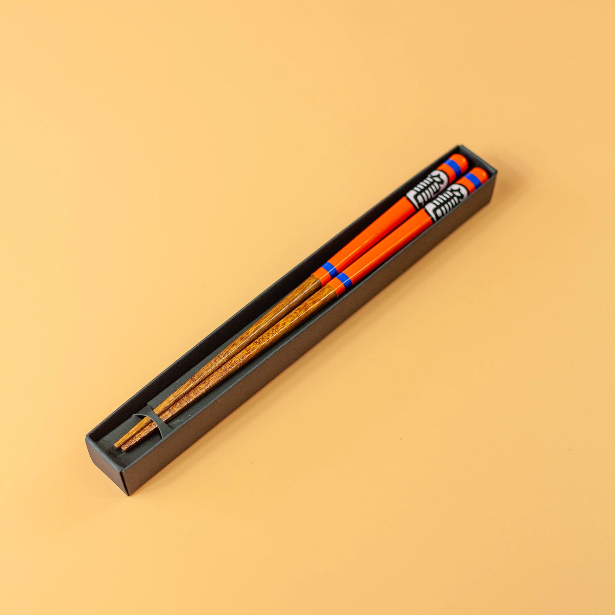 Official Dragon Ball wooden chopsticks 21cm - orange and blue Kame kanji design, natural wood