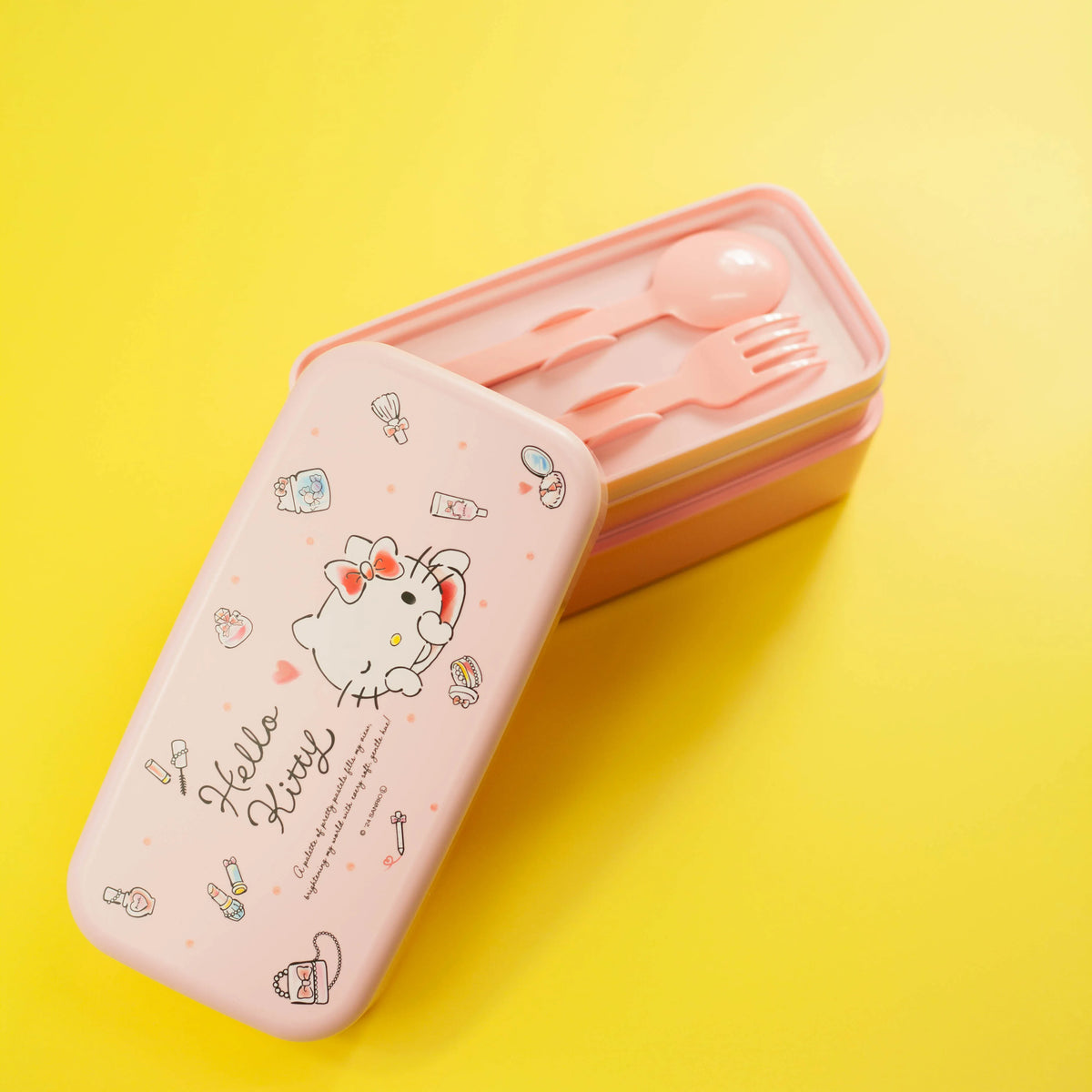 Hello Kitty Water Colors 1,000 ml two-tier jumbo bento box in pastel pink