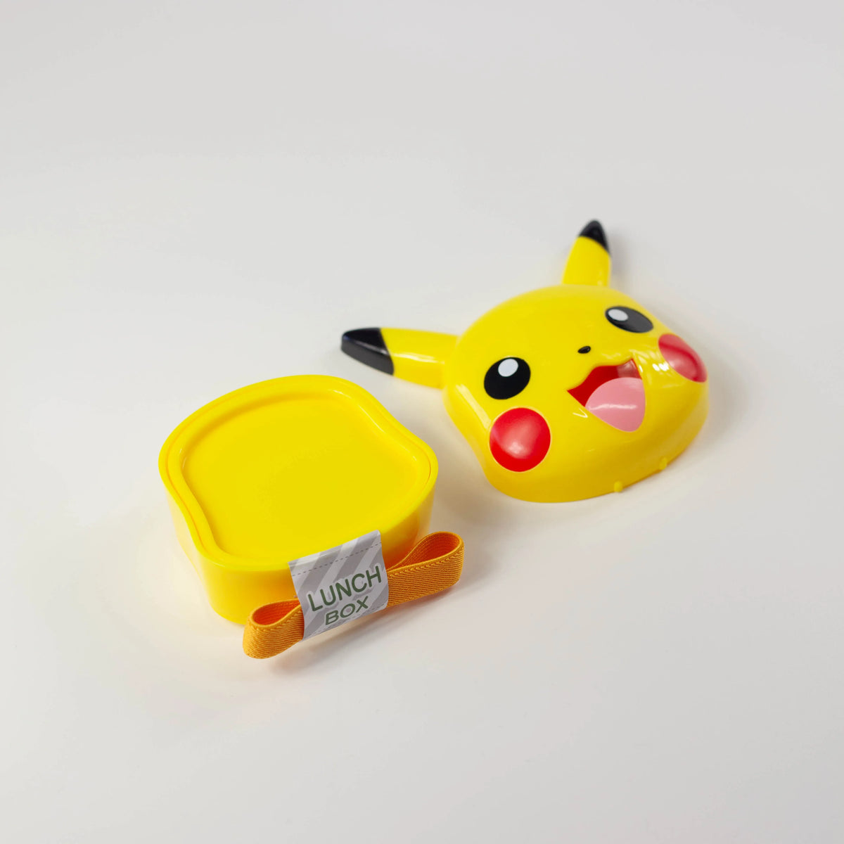 Pikachu 3D 270 ml two-tier bento box with molded face and ears⠋