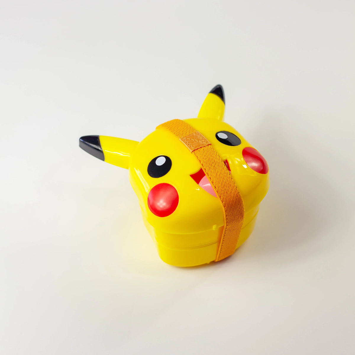 Pikachu 3D 270 ml two-tier bento box with molded face and ears⠋