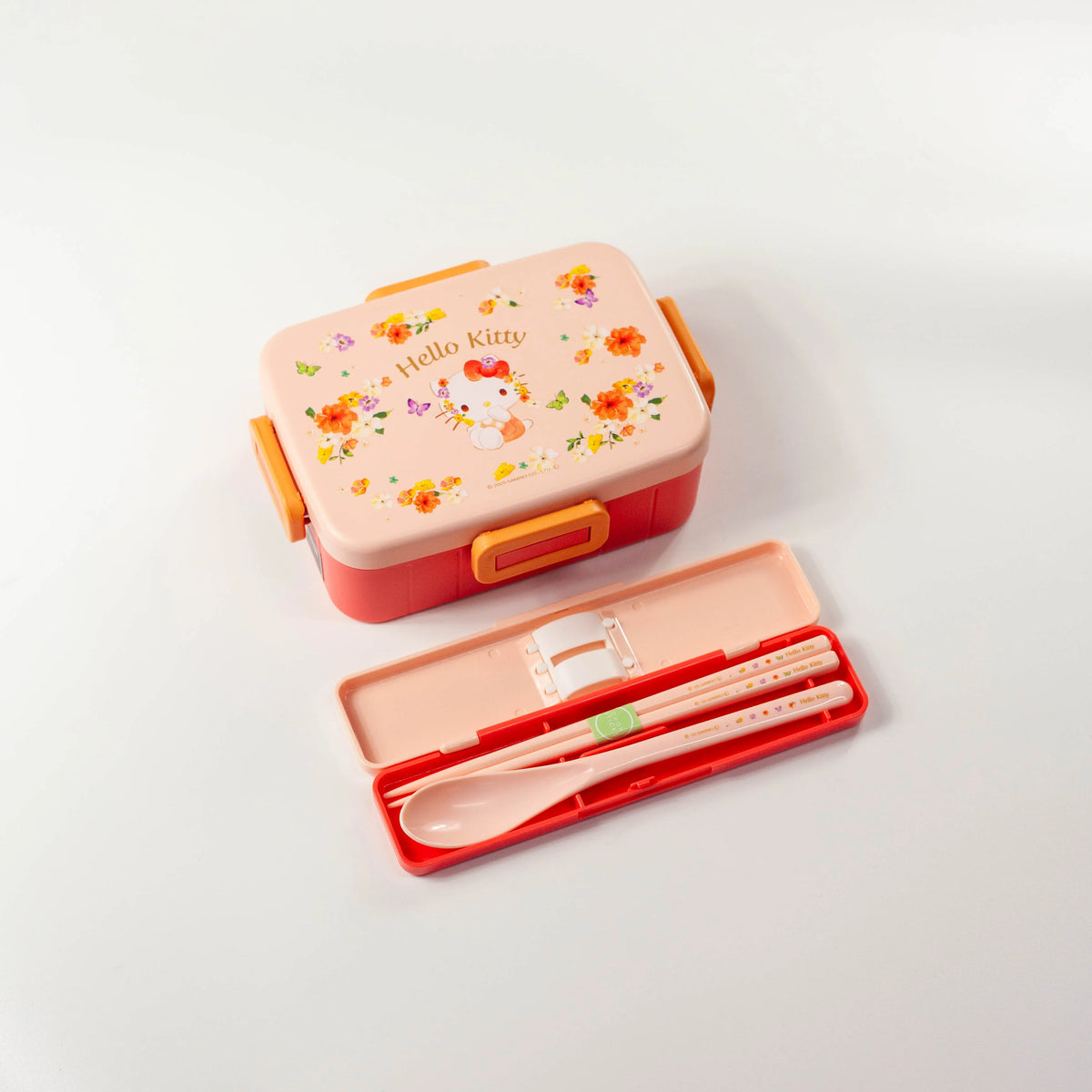 Hello Kitty Bento Box Vivid Pastels, single-tier 650ml lunch box with leak-proof 4-lock lid, made in Japan