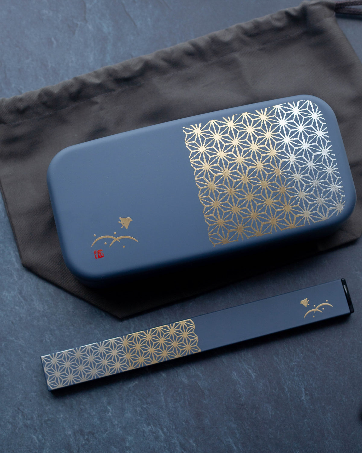 Asanoha bundle with a traditional Japanese hemp leaf pattern