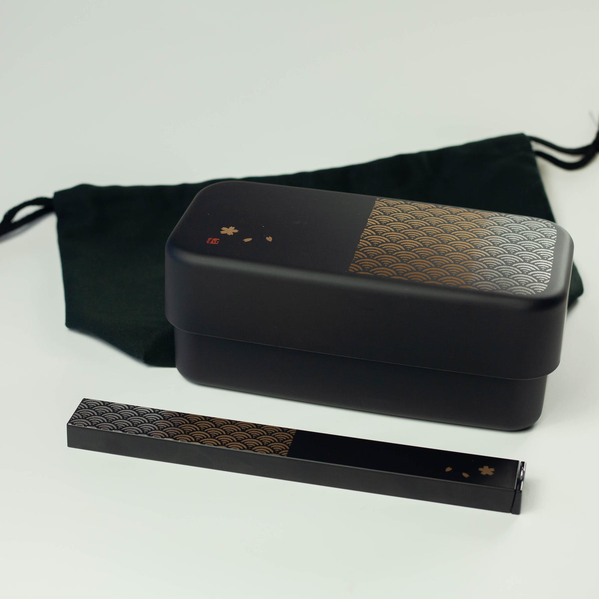 Nami bento bundle with a Japanese wave pattern