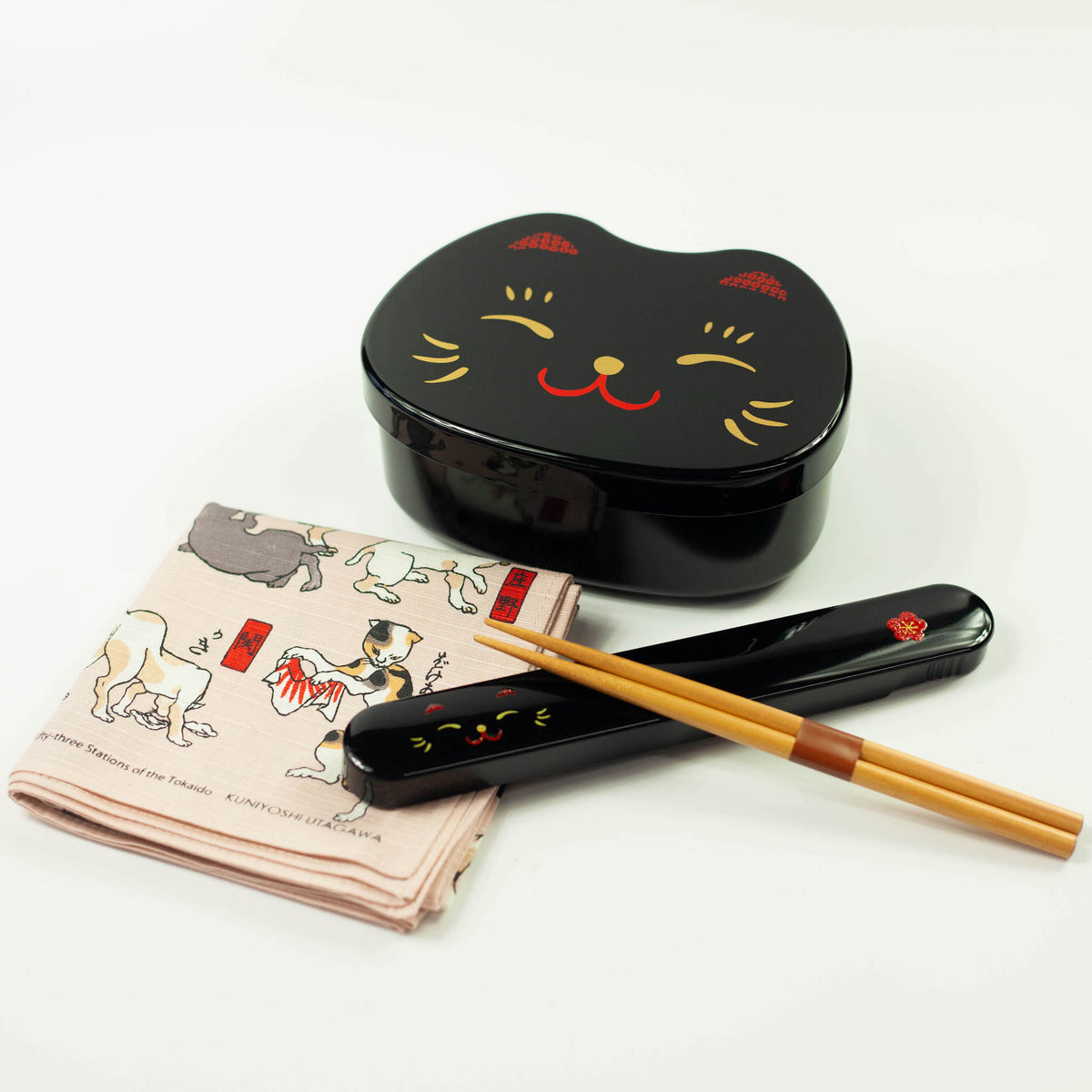 Kao Neko Bundle in black with a Japanese cat design