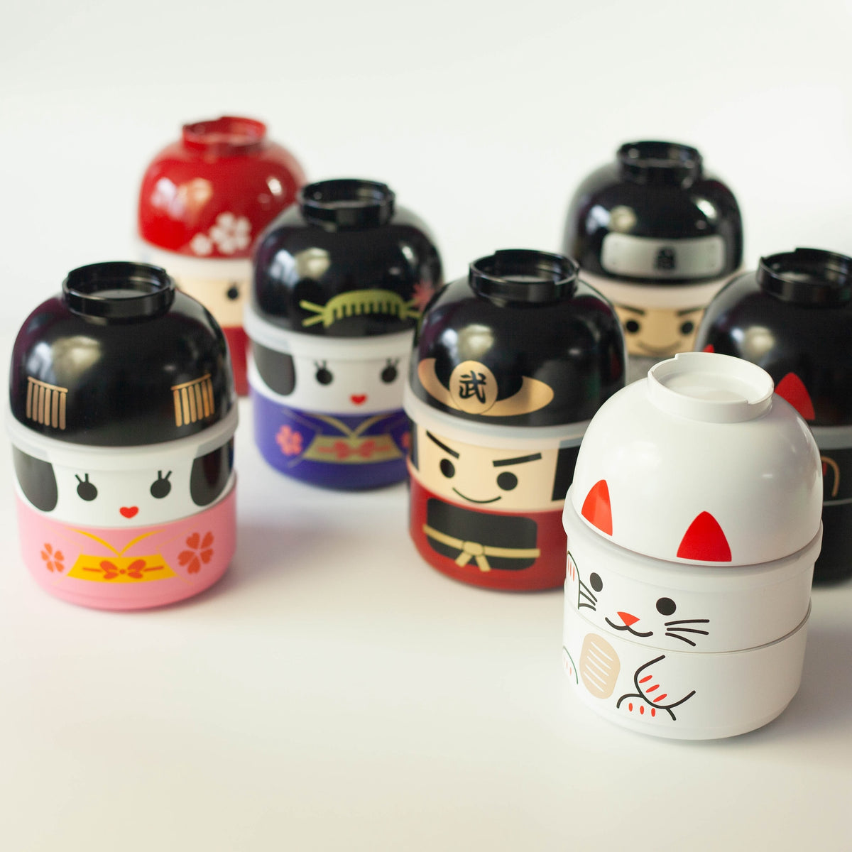 Kokeshi Bento Box Ichiro, Japanese bento box with black kimono and sakura pattern