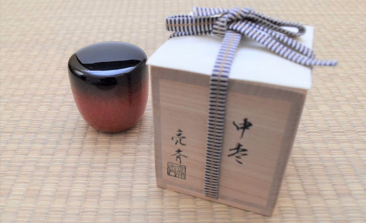 Handmade Lacquered Tea Canister | Natsume