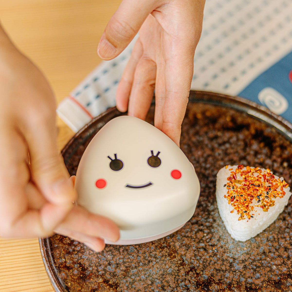 Onigiri Box Kome with a rice ball 