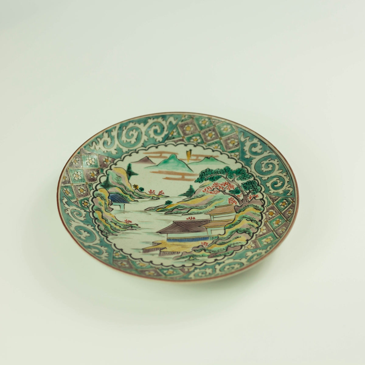Placa Kutaniyaki de la era Meiji de 1900