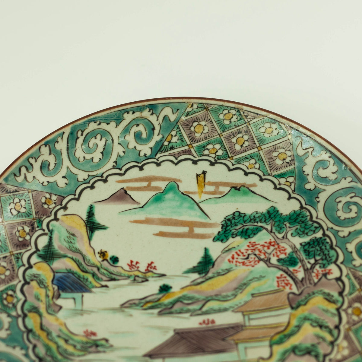 Placa Kutaniyaki de la era Meiji de 1900