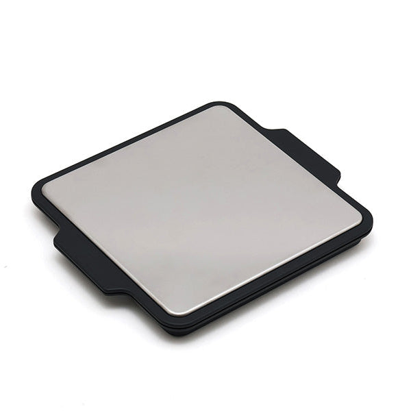 Gel-Cool Rapid Cooling Plate – square aluminum cooling plate with black silicone frame and two side handles, on white background
