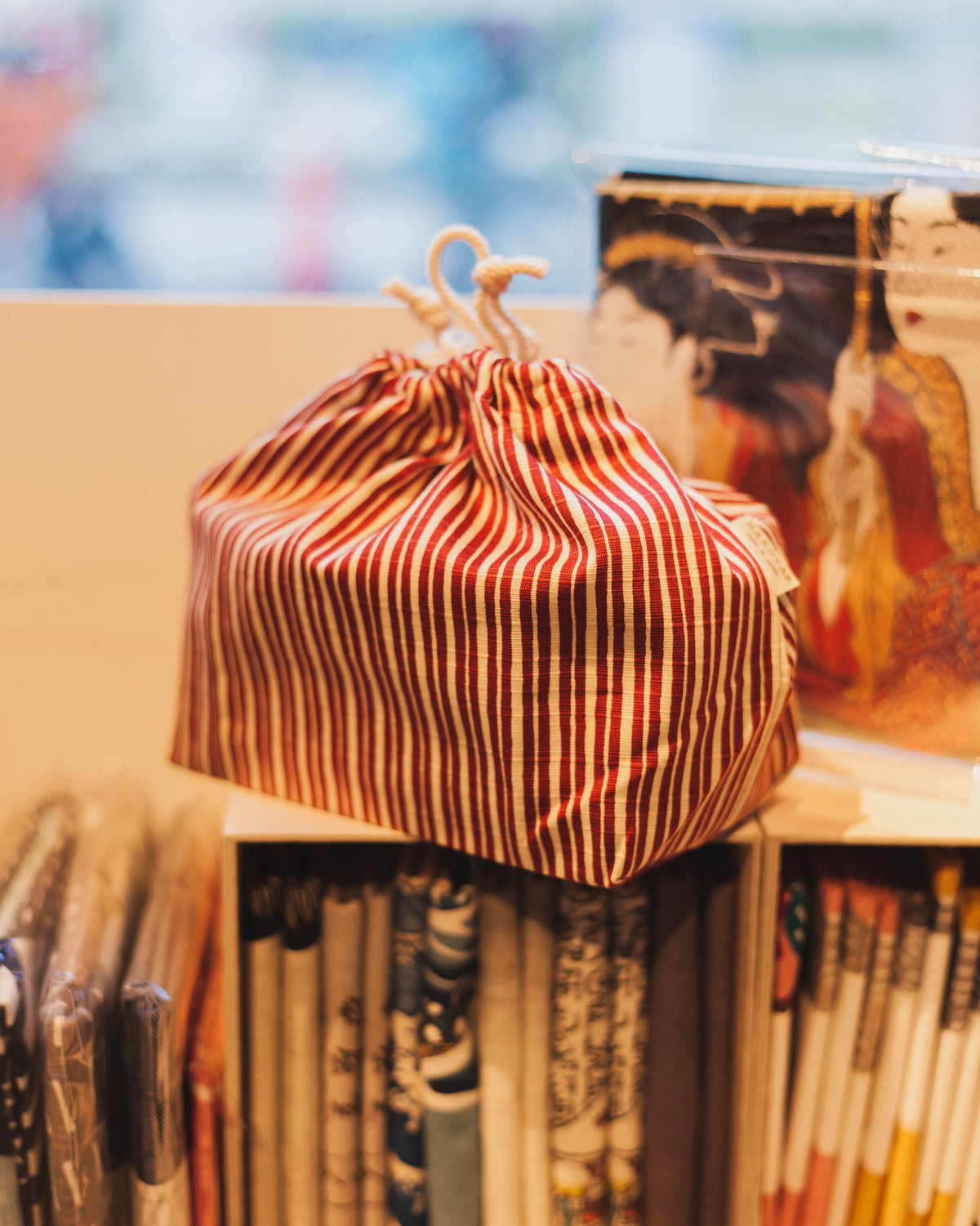 Tokusa Stripes Bento Bag in Red – Traditional Japanese Tokusa stripe pattern, 100% cotton, made in Japan