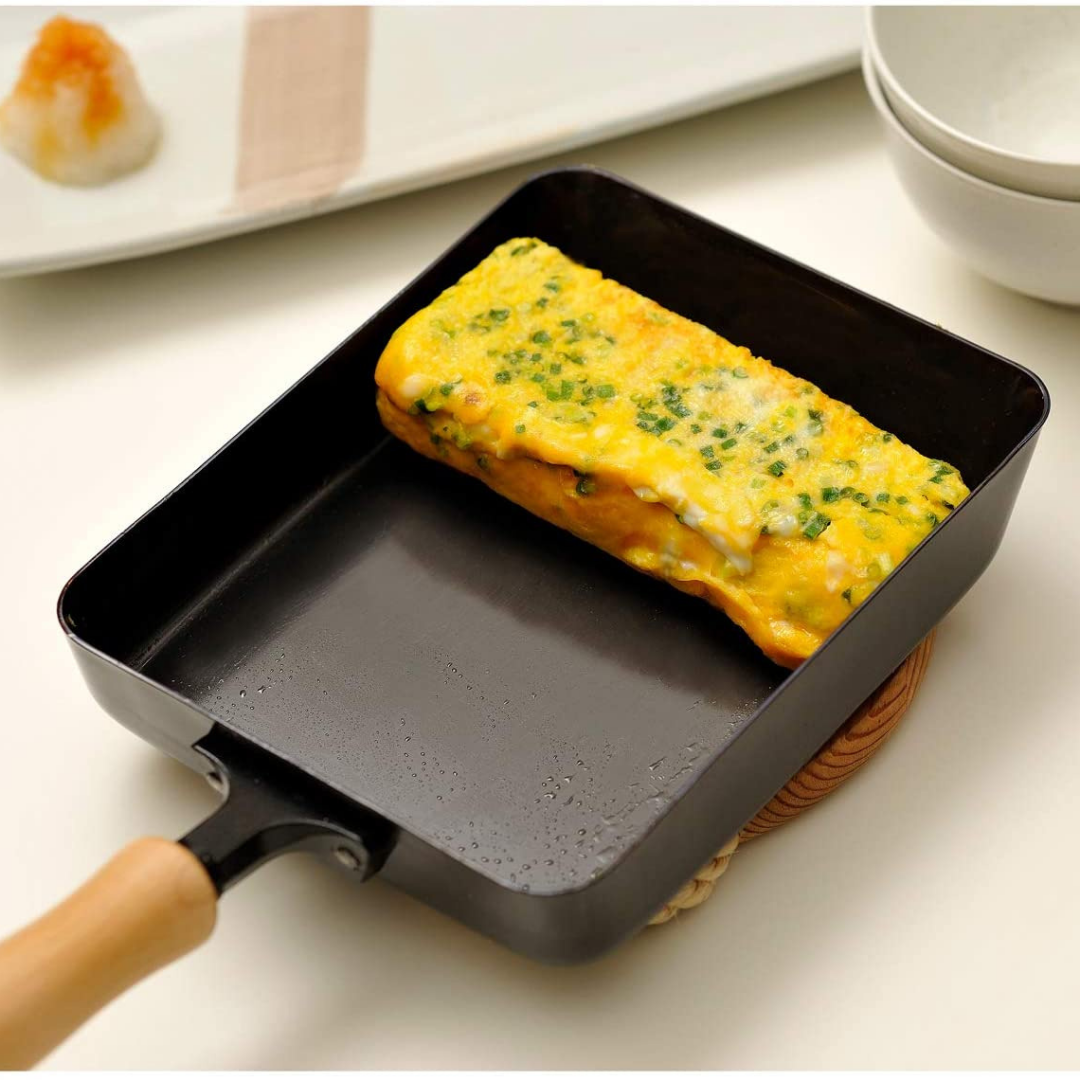 Sanjo Chitose iron tamagoyaki pan 14x18cm with wooden handle, induction compatible, made in Sanjo, Japan