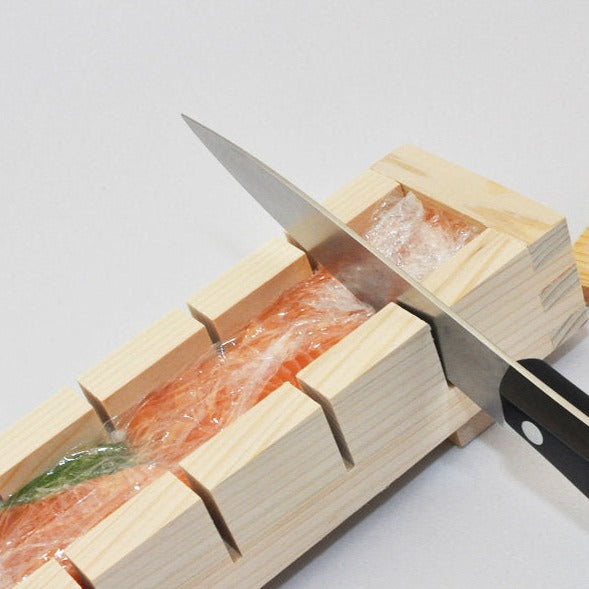 Hinoki Sushi Mold – Japanese cypress wood oshi-zushi press mold with dividers for making perfectly shaped pressed sushi pieces, natural wood finish, made in Japan