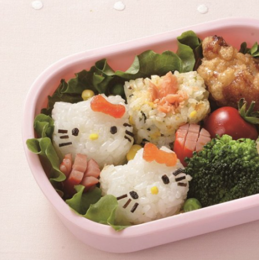 Hello Kitty onigiri push mold set, BPA-free plastic, 2 molds included