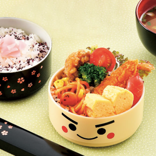 Kokeshi Bento Box Ichiro, Japanese bento box with black kimono and sakura pattern
